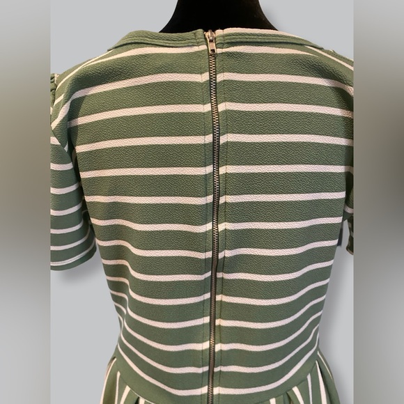 Green Striped Dress with Pockets - Picture 5 of 5